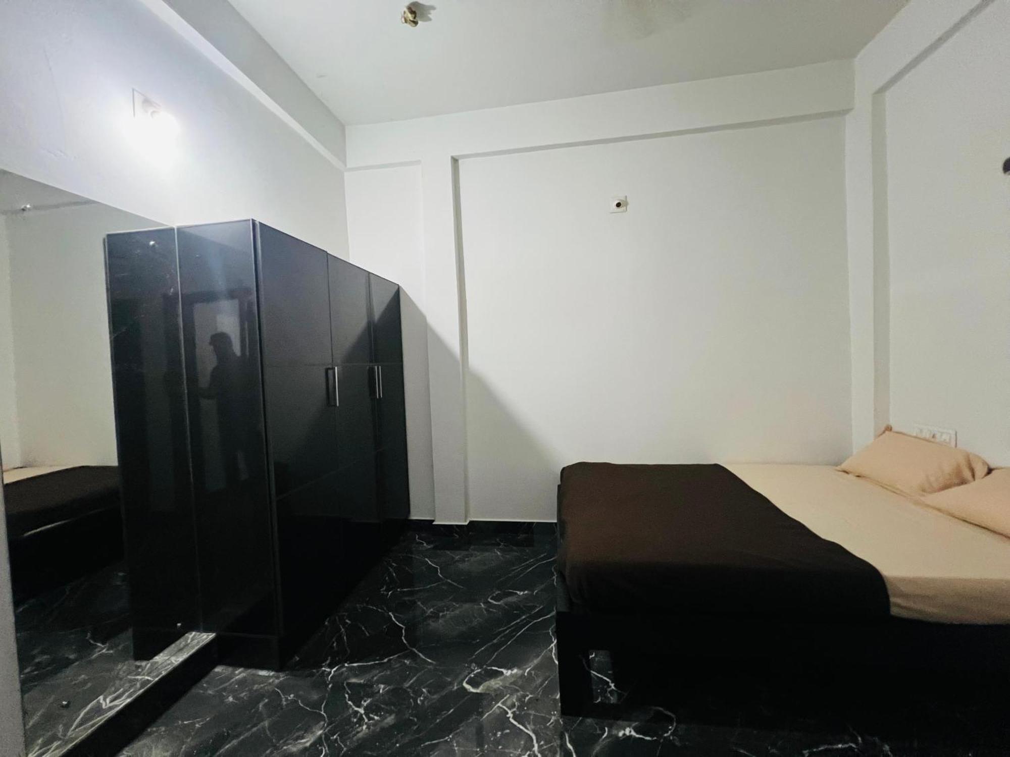 Nest Homes Nilambūr Buitenkant foto