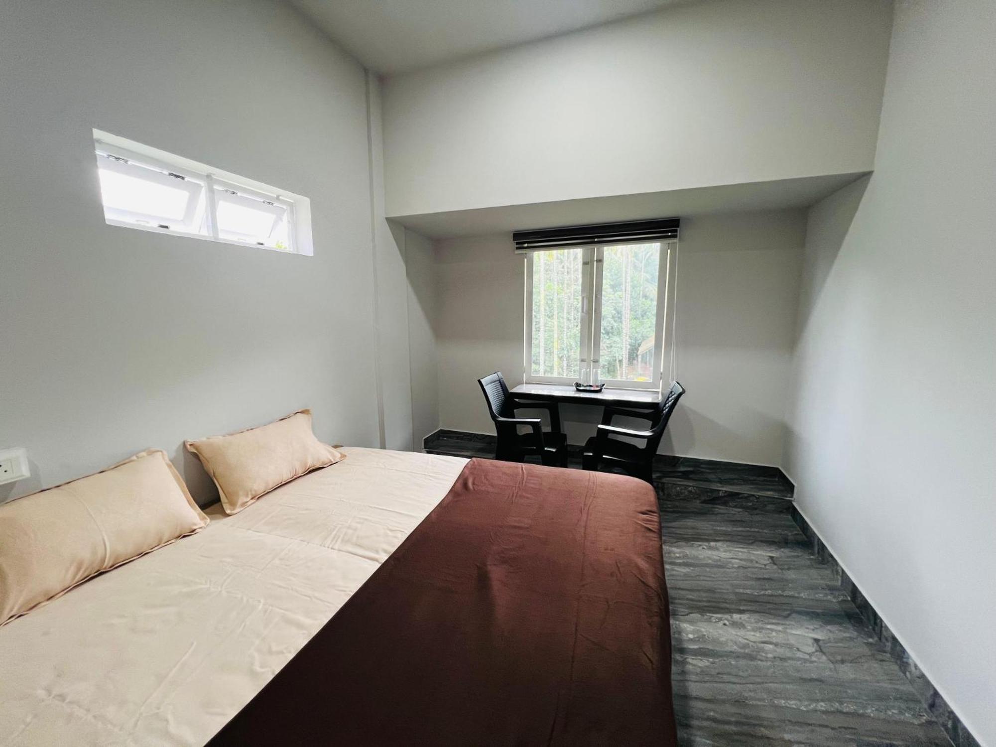 Nest Homes Nilambūr Buitenkant foto