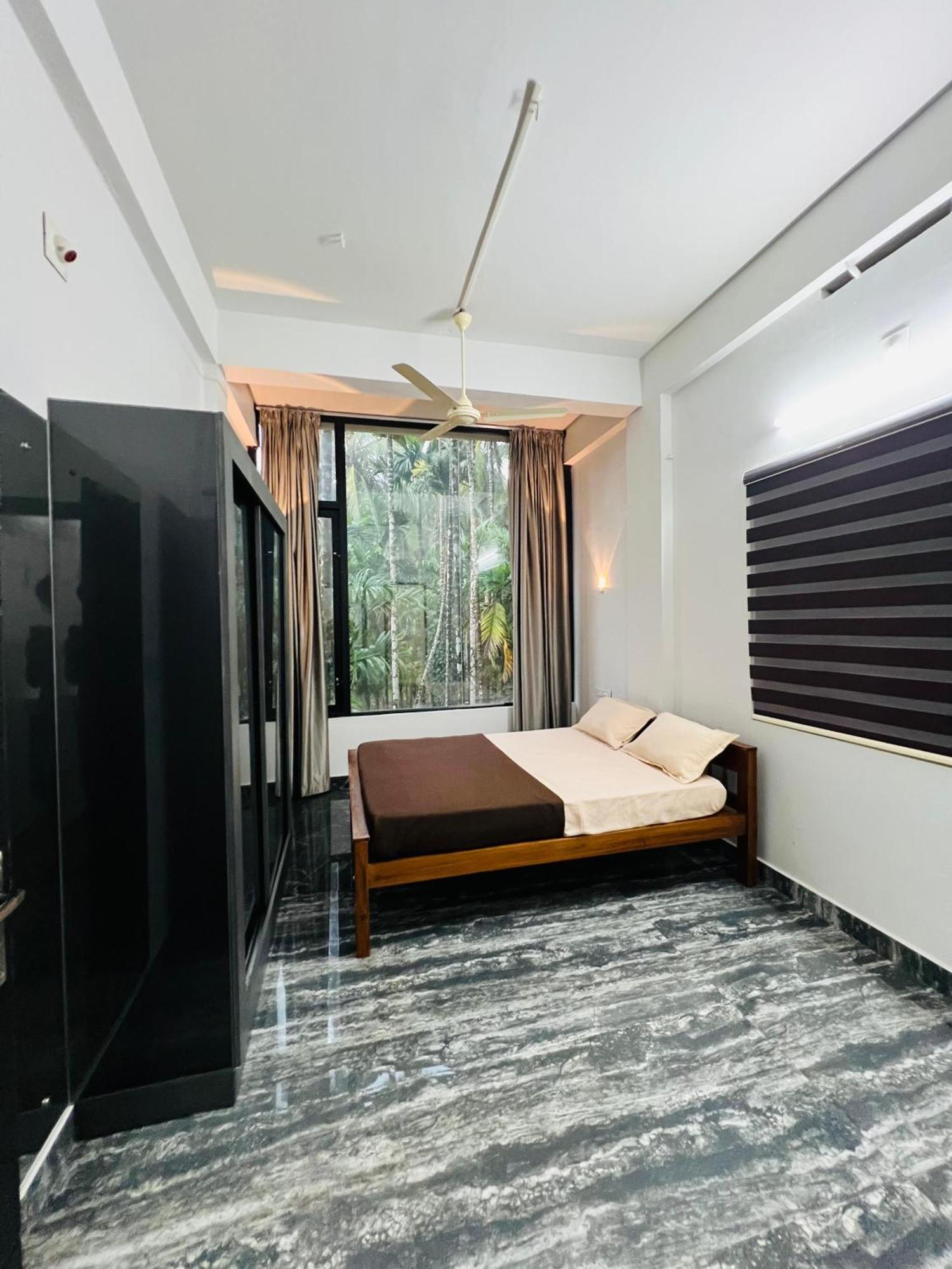 Nest Homes Nilambūr Buitenkant foto