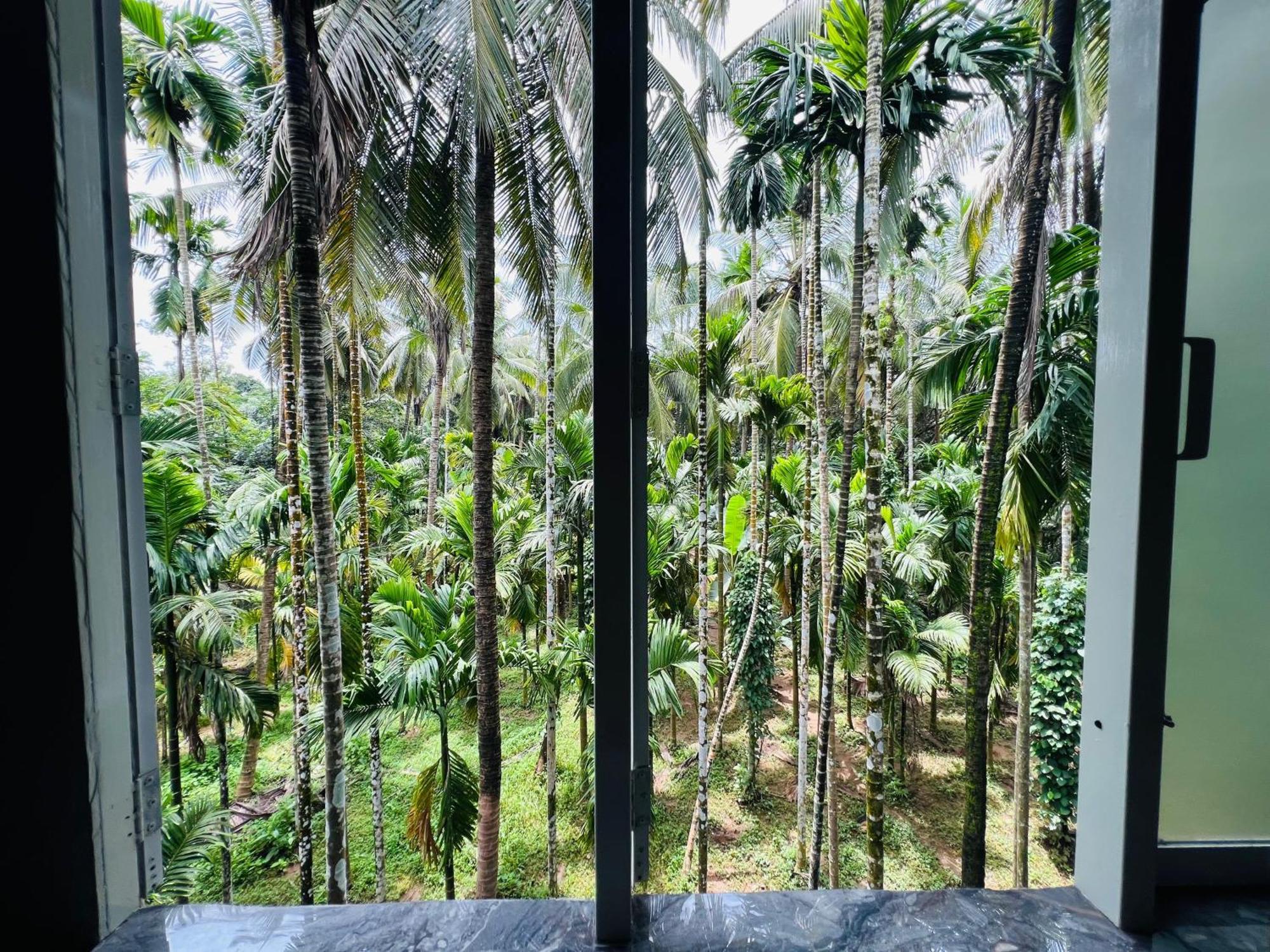 Nest Homes Nilambūr Buitenkant foto